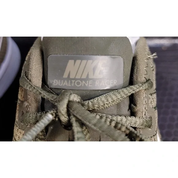 Nike Dualtone Racer Women's Size 9.5 Green Running Shoe Trainer Mesh Sneaker - Picture 7 of 9